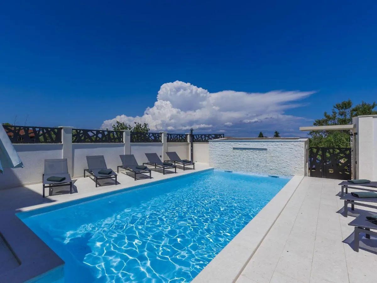 Holiday Home Enka By Interhome Pula