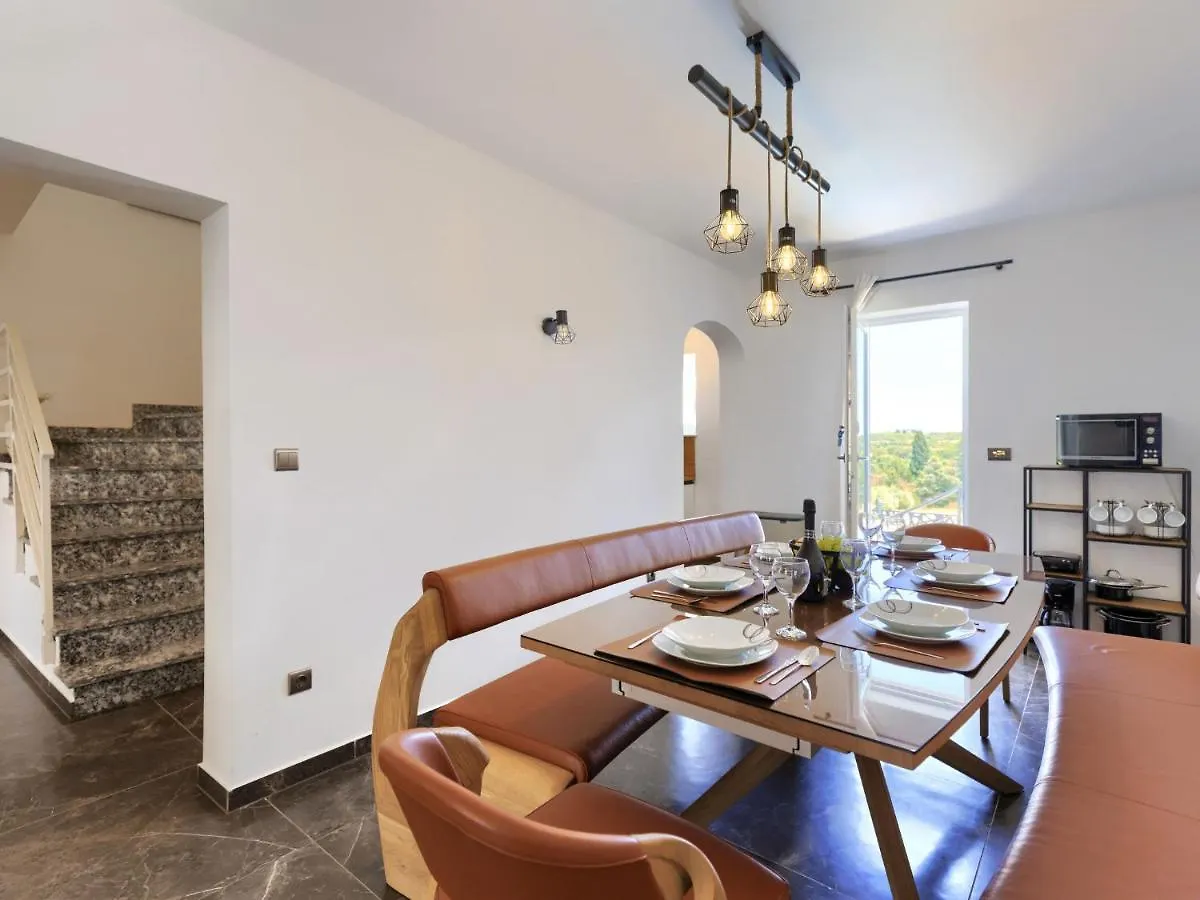 Holiday Home Enka By Interhome Pula
